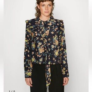 New Aligne Co. Genna ruffle floral spot button down blouse top